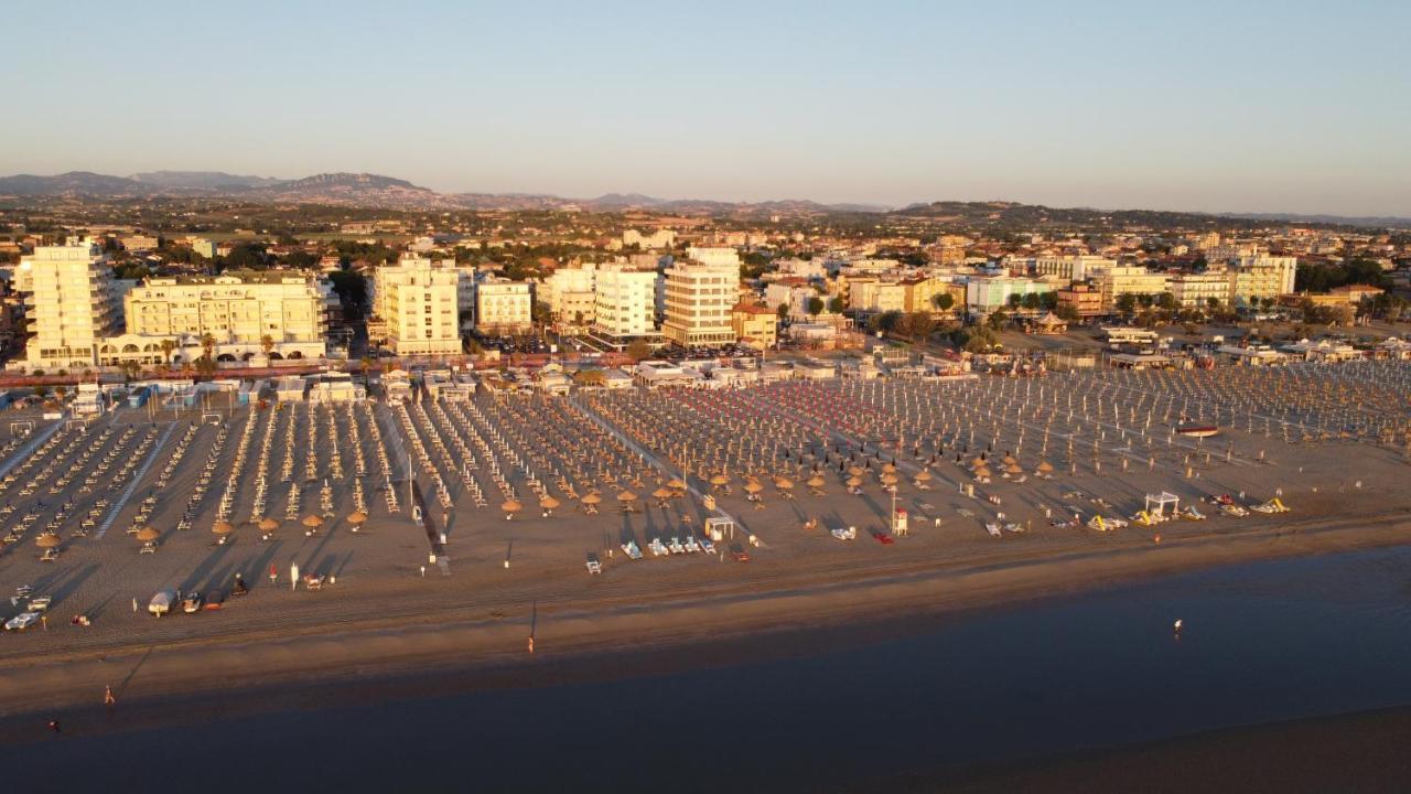 Eurhotel Rímini Exterior foto