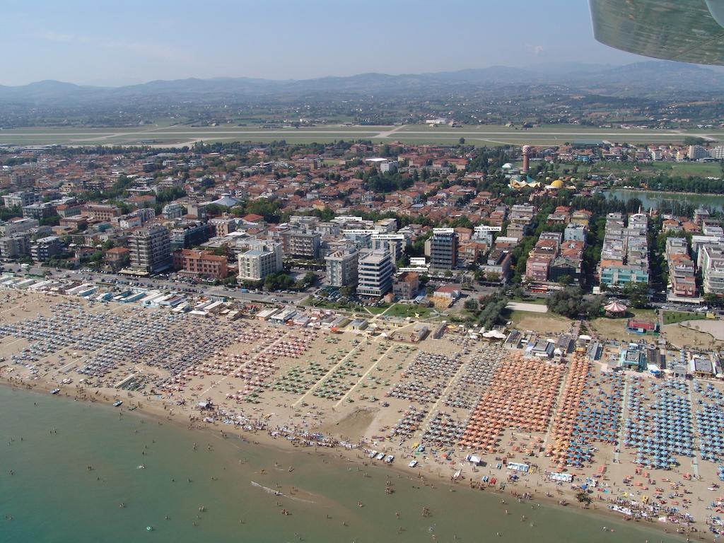 Eurhotel Rímini Exterior foto